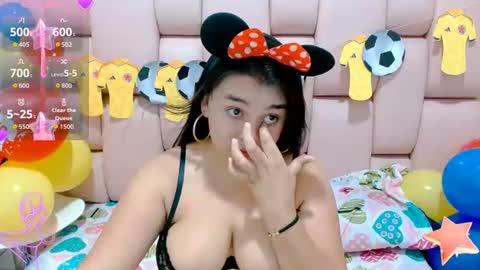 nayla online show from June 18, 5:28 pm