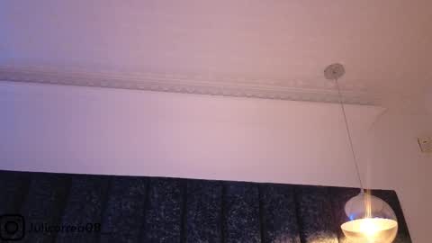 Snapshot of naylapot_ chatting on January 5, 5:27 pm Juli online show from January 5, 5:27 pm