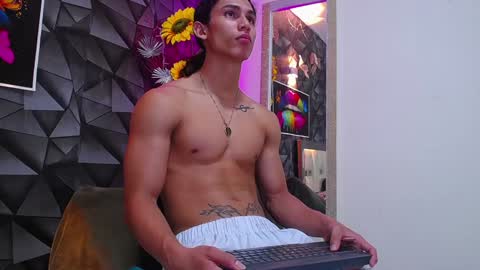 Nazper online show from December 31, 6:35 pm