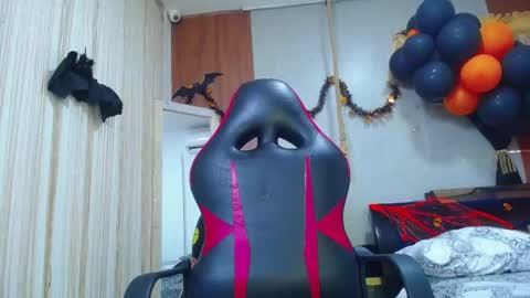 NAZPER online show from November 4, 6:40 pm