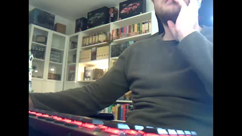 Snapshot of ndboy94 chatting on February 5, 10:41 am ndboy94 online show from February 5, 10:41 am