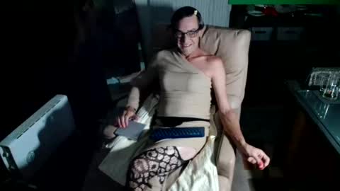 Snapshot of ndulgenetfun chatting on January 17, 10:55 am Hi Im CJ online show from January 17, 10:55 am