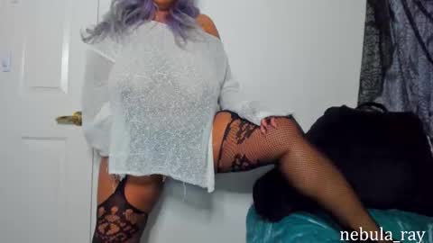 Snapshot of nebula_ray chatting on November 25, 2:28 pm Nebula Ray online show from November 25, 2:28 pm