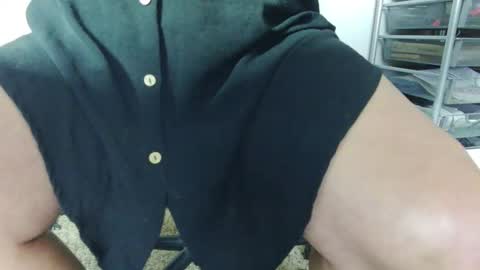 Snapshot of need_some_lovins chatting on March 28, 12:49 pm need_some_lovins online show from March 28, 12:49 pm