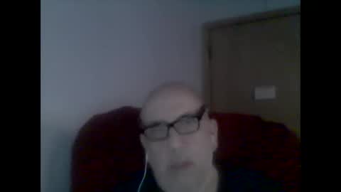 Tom online show from March 1, 11:26 pm