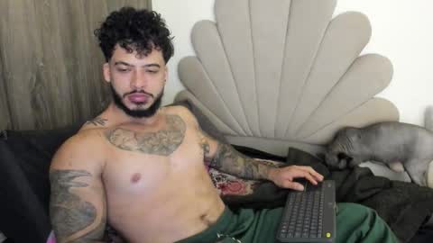 Nei turn green online show from December 22, 11:46 pm