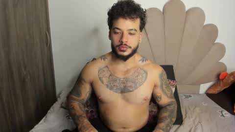 Nei turn green online show from February 10, 11:42 pm