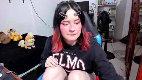 Geek Nicole    im Neeko UwU online show from March 15, 5:30 pm