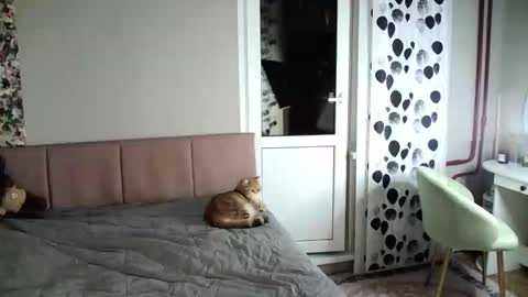 Snapshot of nefertiti_queen chatting on September 9, 8:08 pm nefertiti_queen online show from September 9, 8:08 pm