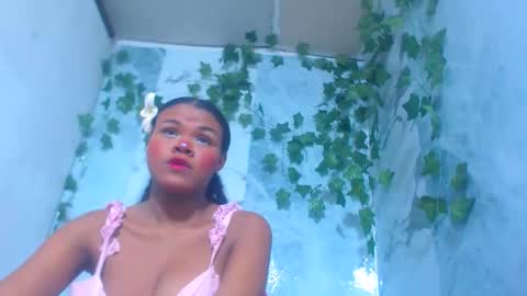 Snapshot of negri_hot_crazy chatting on February 5, 10:42 am negrita online show from February 5, 10:42 am