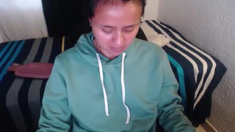 Zoe online show from December 20, 11:06 am