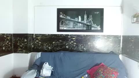  CHIKY  online show from March 18, 3:20 am