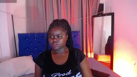 Snapshot of neighbor_ebony chatting on June 21, 2:58 am CHIKY online show from June 21, 2:58 am
