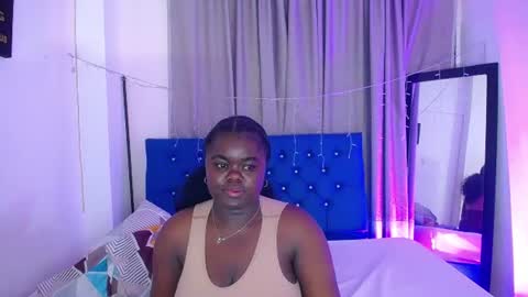 Snapshot of neighbor_ebony chatting on July 2, 2:55 am CHIKY online show from July 2, 2:55 am
