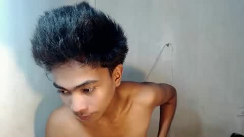 neil_asian69 online show from November 29, 9:12 am