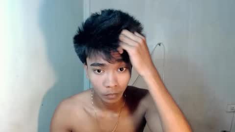 neil_asian69 online show from December 1, 7:24 am