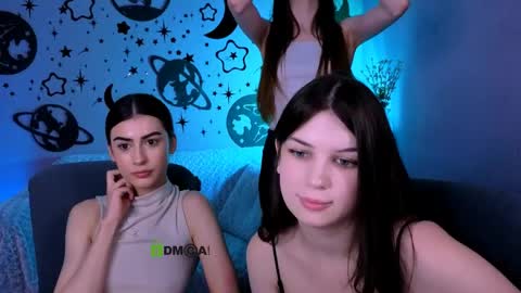 Meow online show from May 27, 2:03 pm