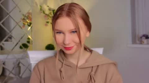 Snapshot of neldabarer chatting on December 16, 1:10 am Petra online show from December 16, 1:10 am