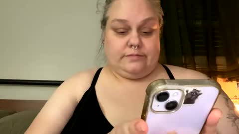 Nellie Atlas online show from March 1, 4:15 am