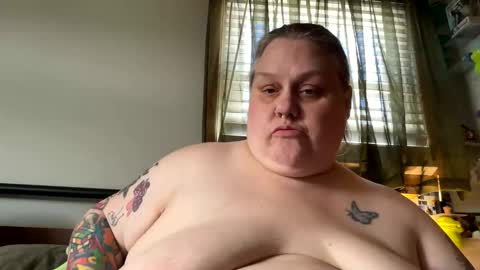 Nellie Atlas online show from March 23, 9:52 pm