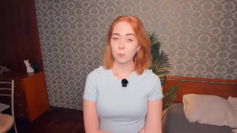 Snapshot of nelliemathers chatting on November 2, 7:05 pm Nelli online show from November 2, 7:05 pm