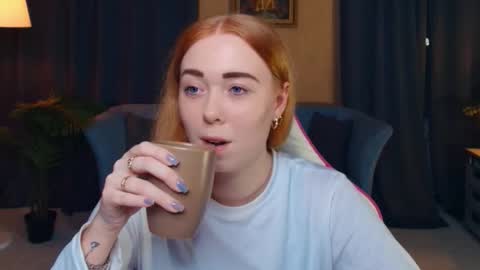 Nelli online show from December 20, 11:45 pm