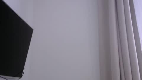 Snapshot of nelly_fortu chatting on February 25, 11:09 am nelly_fortu online show from February 25, 11:09 am