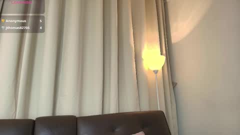 Snapshot of nelly_willd chatting on February 10, 12:42 pm nelly online show from February 10, 12:42 pm