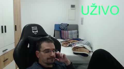 Nenadtv online show from November 29, 10:24 pm