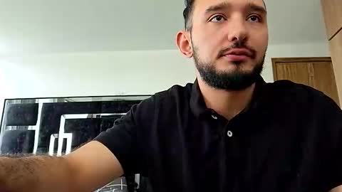 Snapshot of nene131523 chatting on October 8, 8:17 pm nene131523 online show from October 8, 8:17 pm