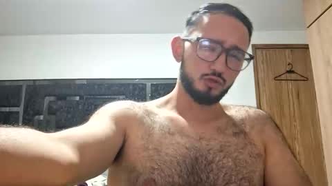 Snapshot of nene131523 chatting on October 11, 12:10 am nene131523 online show from October 11, 12:10 am