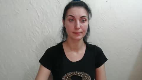 Nensy online show from December 13, 7:21 pm