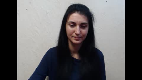 Nensy online show from December 16, 2:27 pm