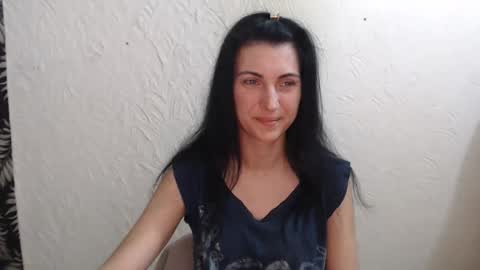 Nensy online show from March 21, 7:06 pm