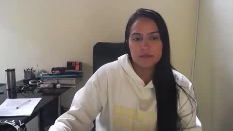 kelly lopez online show from November 25, 2:50 pm