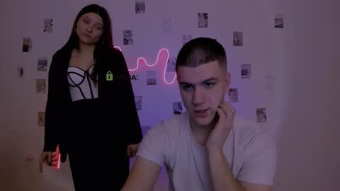 neo_raze_ online show from February 7, 12:14 am