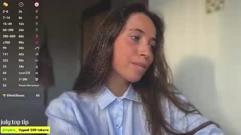 Riley online show from July 22, 10:18 am