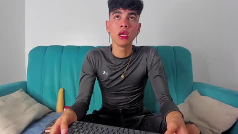  NeoRaptis  jhonatan  online show from January 11, 7:59 pm