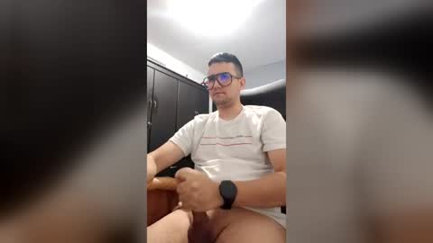 MrBull online show from August 7, 4:14 am