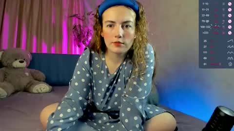 Aida online show from November 24, 8:08 pm