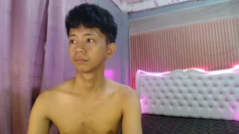 Ethan online show from June 18, 10:03 pm