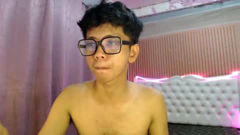 Ethan online show from June 25, 10:09 am