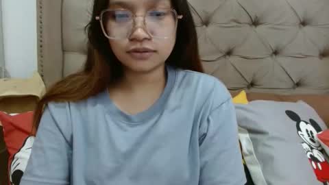 nerdysweetpinay online show from November 11, 1:49 am