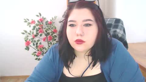 nereia online show from February 26, 8:13 am