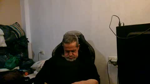 neron401 online show from March 3, 11:43 pm