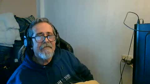 neron401 online show from April 12, 4:01 pm