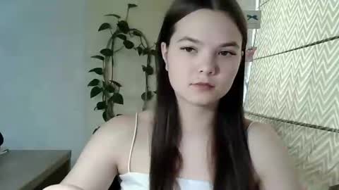 nessa2007 online show from February 22, 11:09 am