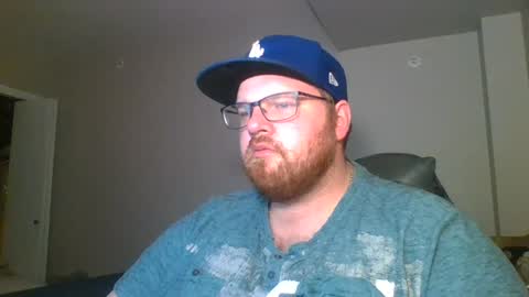 Snapshot of nessie_005 chatting on December 6, 4:58 am Nessie 005 online show from December 6, 4:58 am