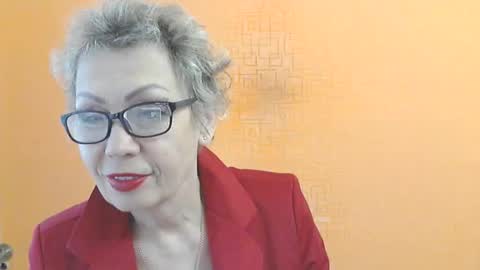 NessyJenixs online show from January 14, 8:09 am