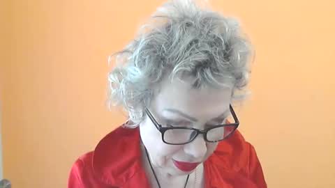 Snapshot of nessyjenixs chatting on April 29, 7:34 am NessyJenixs online show from April 29, 7:34 am